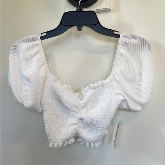 Altar’d State White Smocked Puff Sleeve Crop Top Small NWT Romantic Style S - Picture 1 of 9